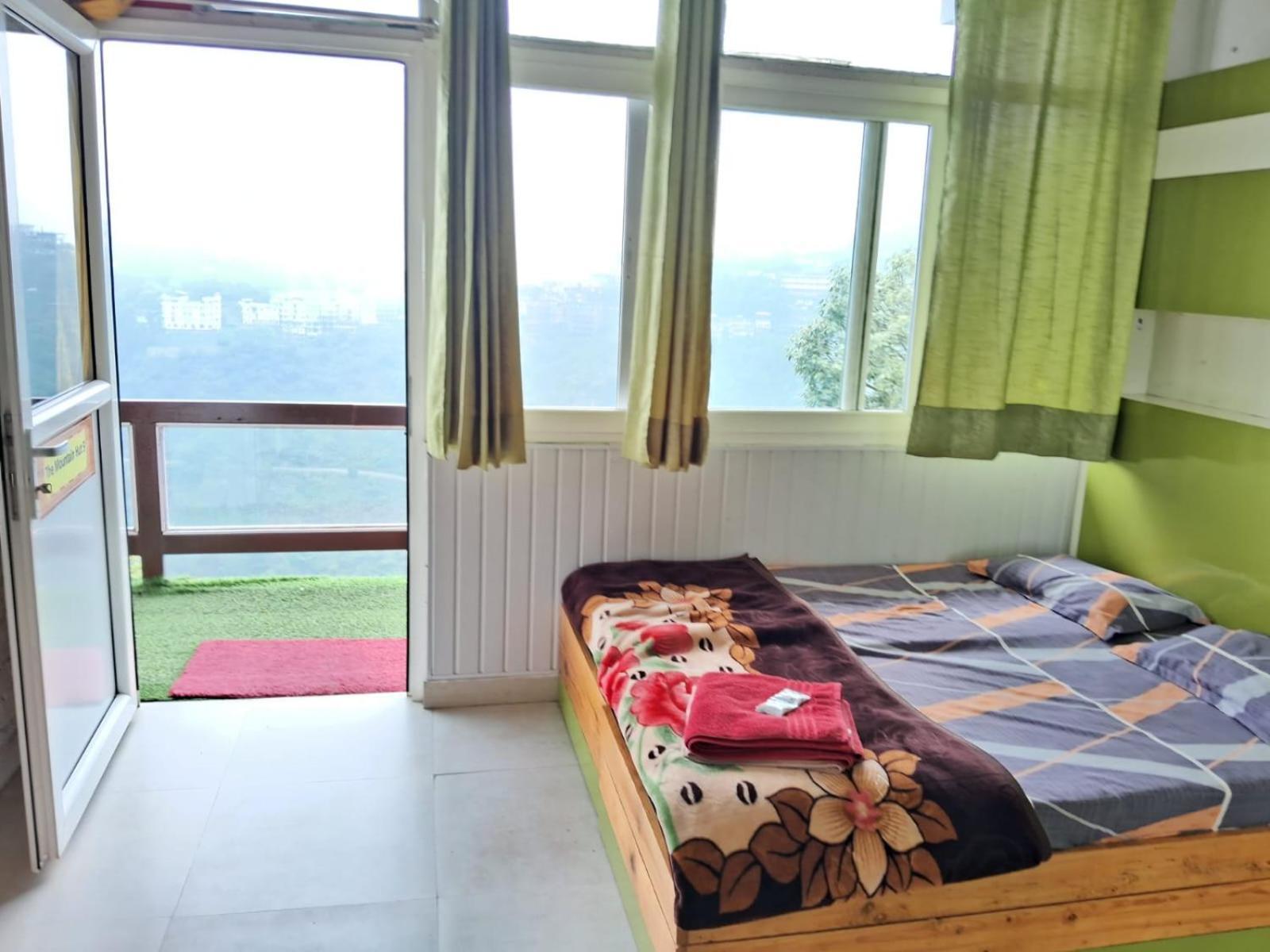 The Himalaya Retreat Resort, Experience Nature In The Lap Of Himalayas Массури Экстерьер фото